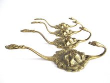 UpperDutch:Wall hook,Set of 4 Antique Brass Lion Head Coat hooks - Wall hook, Made in England - Antique Lion Coat Hook - Solid Brass.